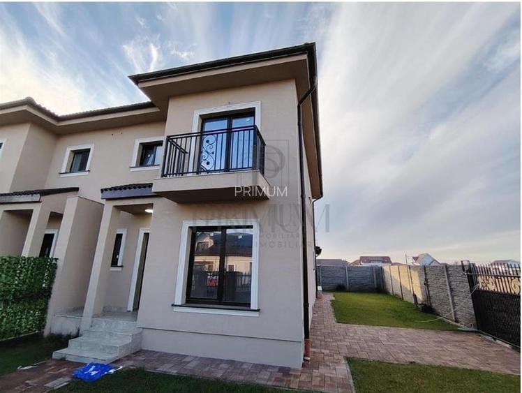 Duplex superb - zona foarte buna - disponibil imediat - finisaje top - perete co - 2