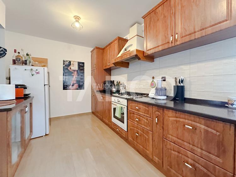 De vanzare casa individuala stil mediteranian curte 704 mp  Borhanci - 8