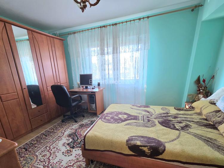 Apartament 3 camere I C Bratianu Etaj 1 sup 81 mp - 2