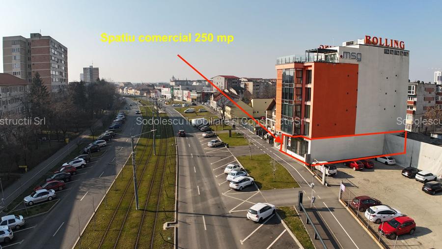 Spatiu comercial de închiriat  bulevardul Cetății - 14