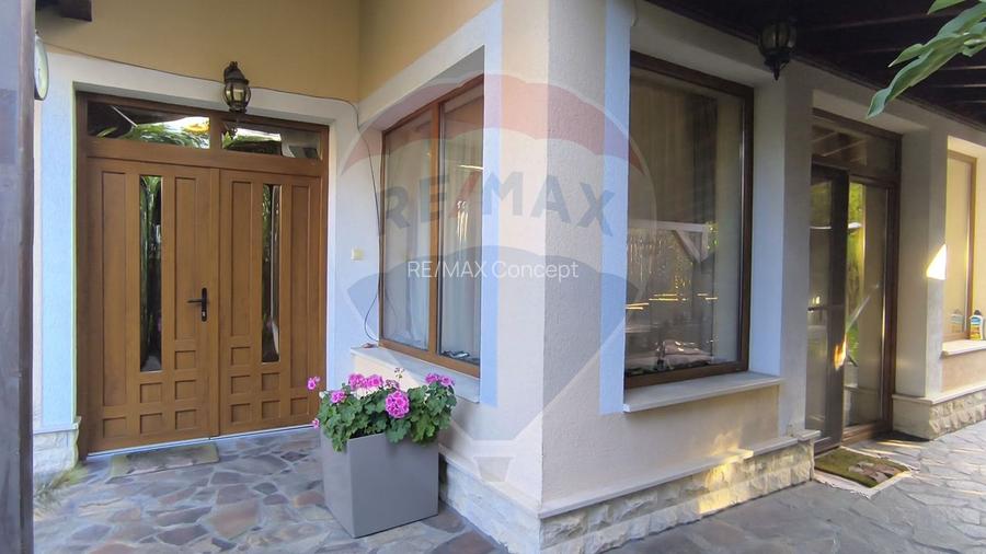 Casă de vanzare - 4