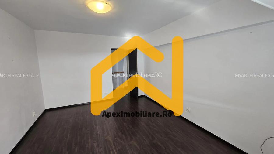 Bd Unirii, Alba Iulia | Duplex 5 Camere pentru birouri | 4 Terase - 5