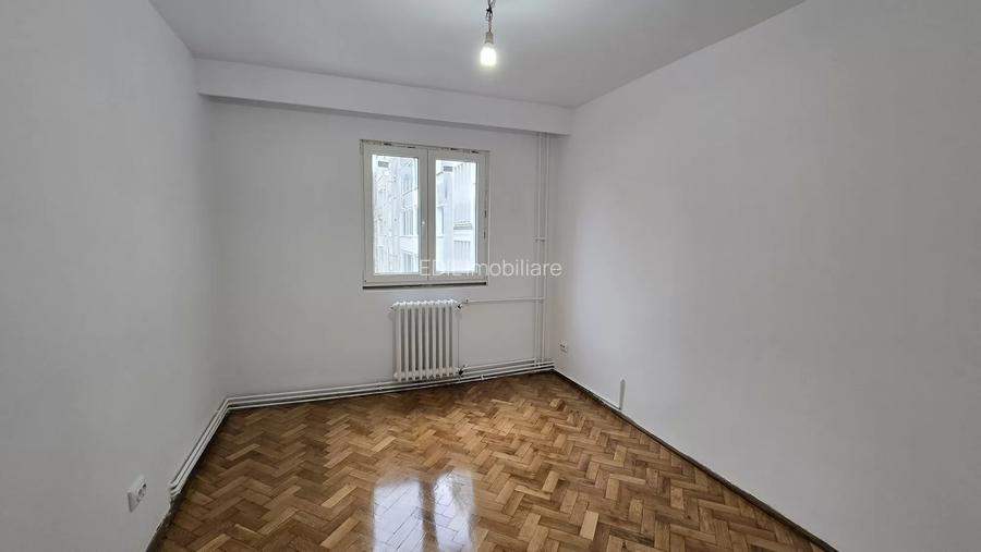 Apartament de vânzare, 3 camere, 70 mp, Mănăștur zona Piața Flora - 2