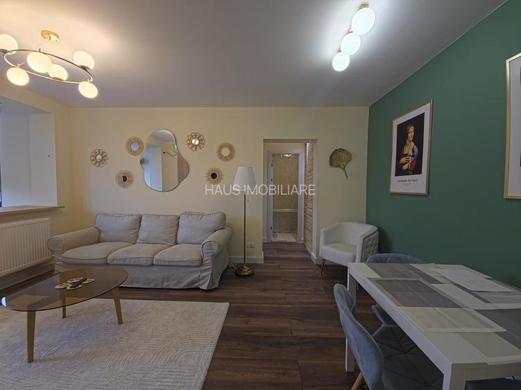 Apartament 3 camere, Tomis 2 – renovat, mobilat, utilat, 59 mp, etaj 3/4. - 2