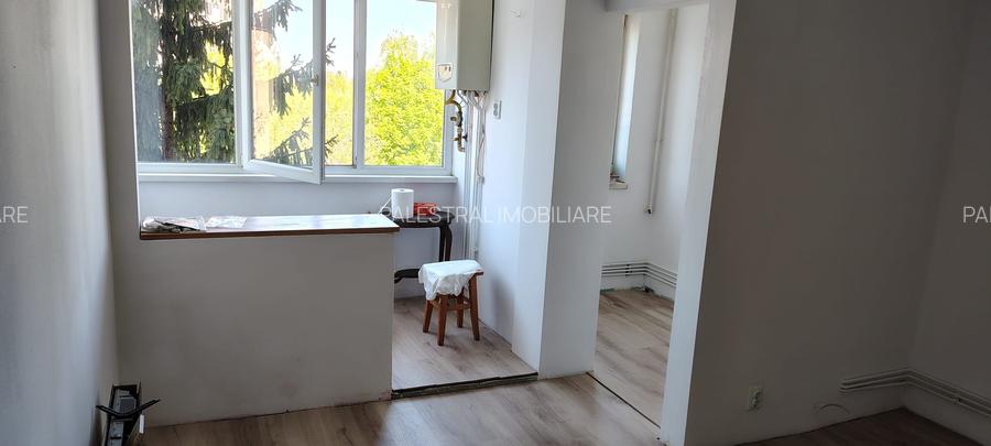 Garsoniera renovata Calea Bucuresti,libera,62900 Euro neg - 2