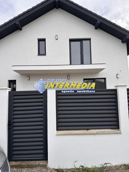 Casa cu 4 camere teren 361 mp de vanzare in Alba Iulia - 8