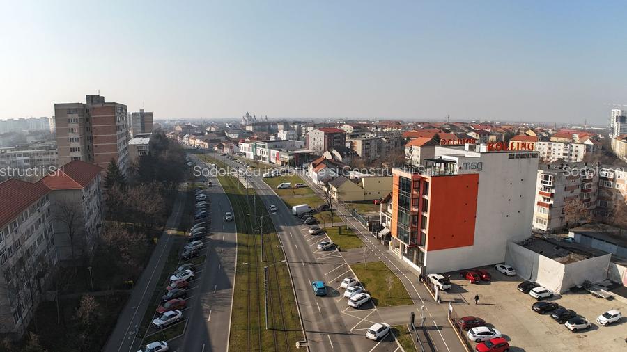 Spatiu comercial de închiriat  bulevardul Cetății - 25