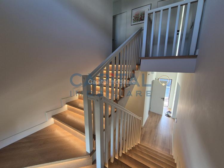  Casa superba la cheie, strada privata, central Dezmir.  - 30