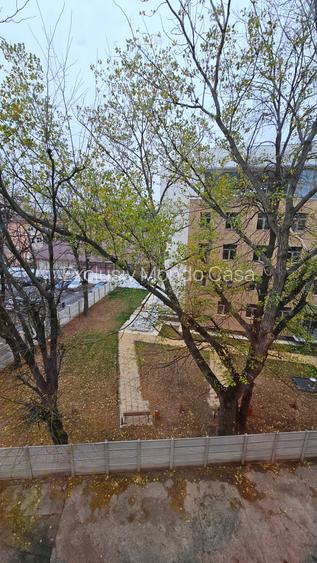 Dr Sarii,  cf 1 sporit Decomandat,  etaj3/5, 84mp, acte la zi - 9