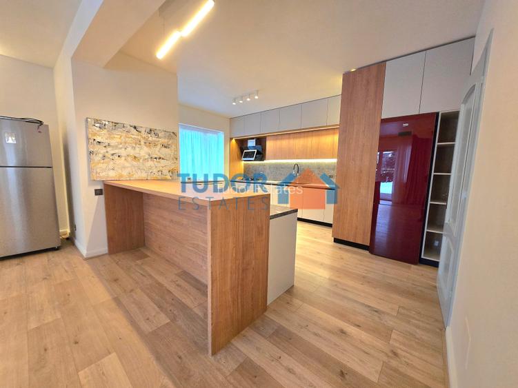 Beautiful Fully Renovated 5 Bedroom Villa  in Iancu Nicolae - 6