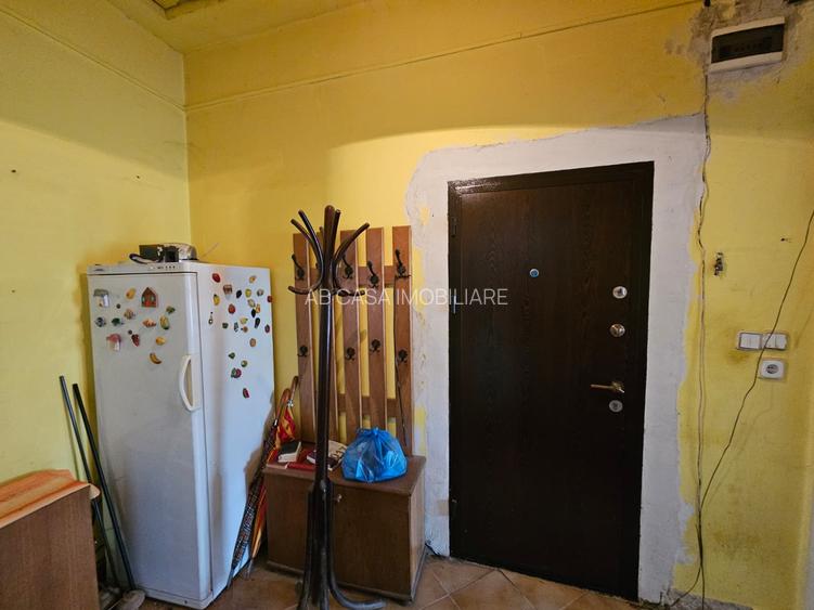 Ap în casă cu 2 ap, curte comună și grădină, C Bogdăneștilor, comision 0% - 8