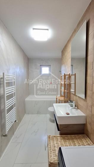 Suprafata Generoasa I Alphaville Arena - 26