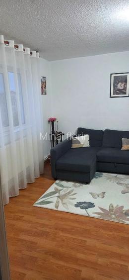 Apartament cu 3 camere semidecomandat  - 3