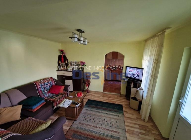 VAND CASA MOBILATA SI UTILATA + GRADINA + TEREN, ZONA LINISTITA, DEJ - 2