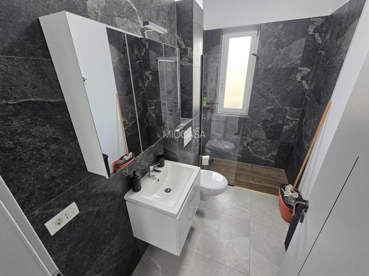 Decomandat. ETAJ 1. Langa Profi. 2 Locuri de Parcare. - 13