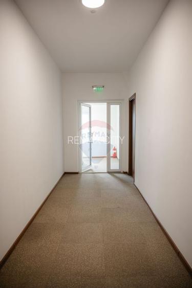 Spațiu comercial / Afacere La Cheie - 24