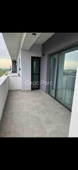 De inchiriat- Apartament nou - 8