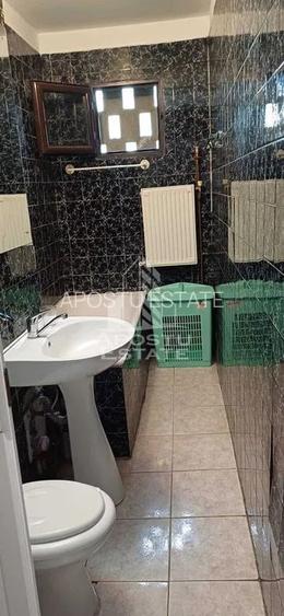 Apartament cu 2 camere, etaj 4 cu acoperis, zona Dacia - 6