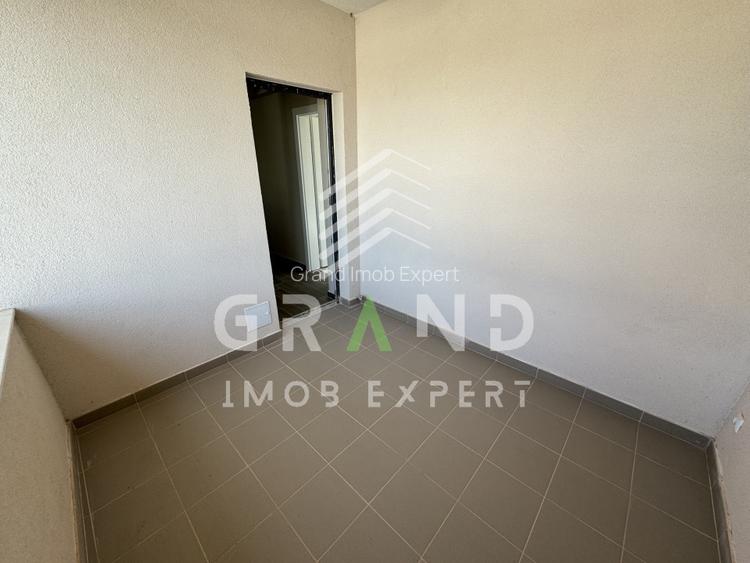TOTUL NOU!Casa individuala,4 camere,3 BAI,TERASA,GARAJ,zona Dezmir - 24