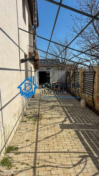 SOMOVA- CASA  P+1+M , SUPRAFATA 200 MP, TEREN 640 MP