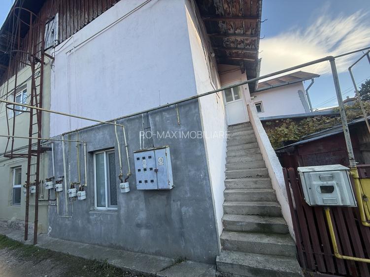 Apartament 2 cam in Vila etaj 1 + pod + curte 34 mp Campina - 13