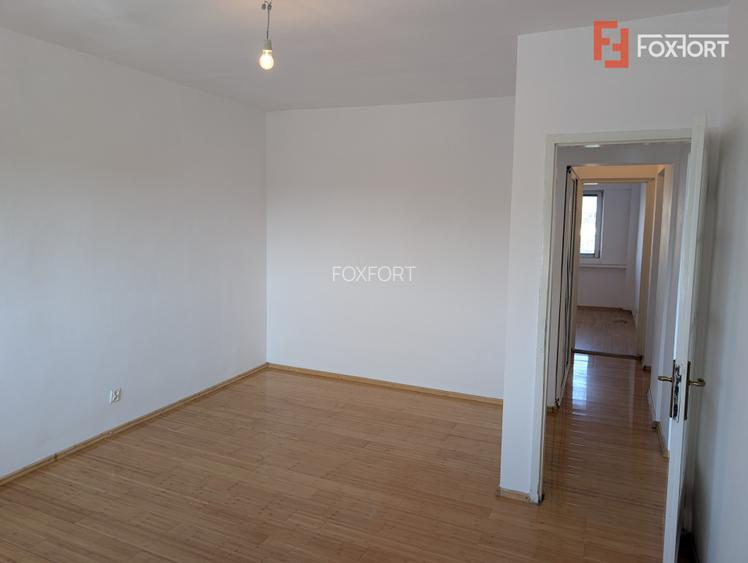 Apartament de 165 mp, 4 camere, zona Intim, Arad - 13