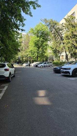 AP. 2 CAMERE -  DRUMUL TABEREI, BUCATARE INCHISA, METROU 10 MINUTE - 25