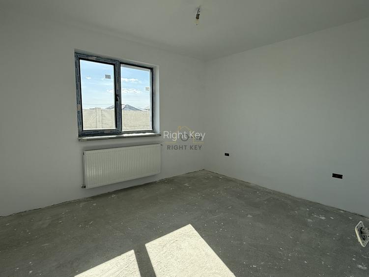 Casa Noua 3 Camere, Placa, STB in zona, Teren 280 mp, Comision 0% - 11
