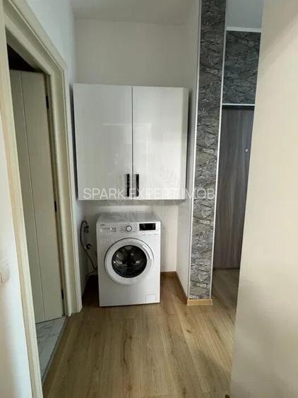 //2 CAMERE// ZONA 9 MAI, PLOIESTI// - 8