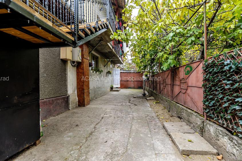 Locuință pentru familie mare apartament la casă, cu teren, Bujac. - 7