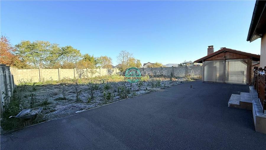 Casa de vanzare cu 4 camere, 4 bai, teren 1540mp - Sangeorgiu de Mures - 2