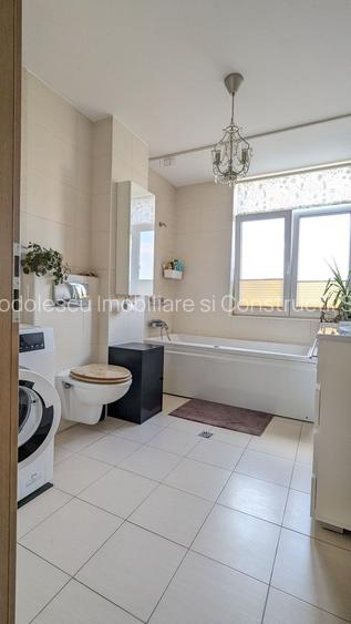 Apartament spatios 100 mp cu lift si 50 mp de terase - 22