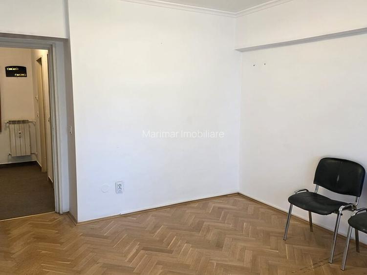 Unirii, Piata Alba Iulia, stradal - 13