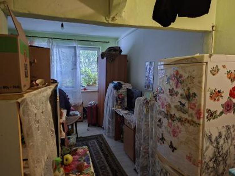 De vanzare garsoniera in Mureseni langa magazinul Darina