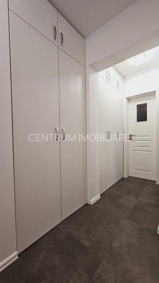 Bulevardul Unirii Fantani - Piata Constitutiei - 16