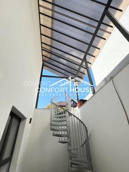 Proprietate superba situata in apropierea padurii - 28