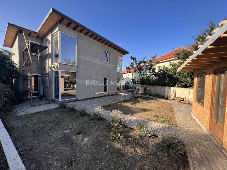  Casa moderna cu design deosebit in Techirghiol - 6