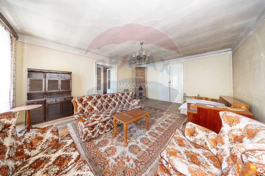 Casă / Vilă cu 3 camere parte din proiectul Muzeul Caselor Nespuse - 16