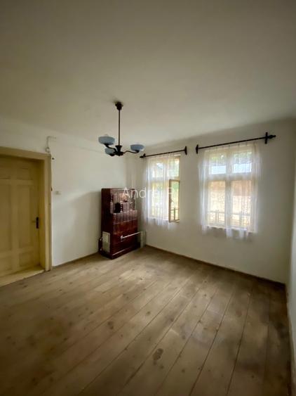 Casa cu teren 2105 m2 Campina, zona rezidentiala - 2