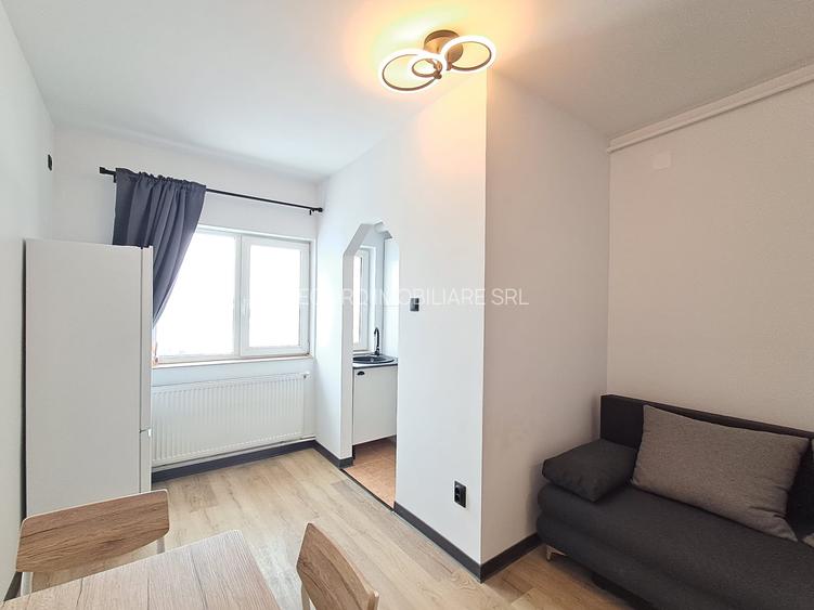 Garsoniera renovata complet, et.3 zona Someseni - 3