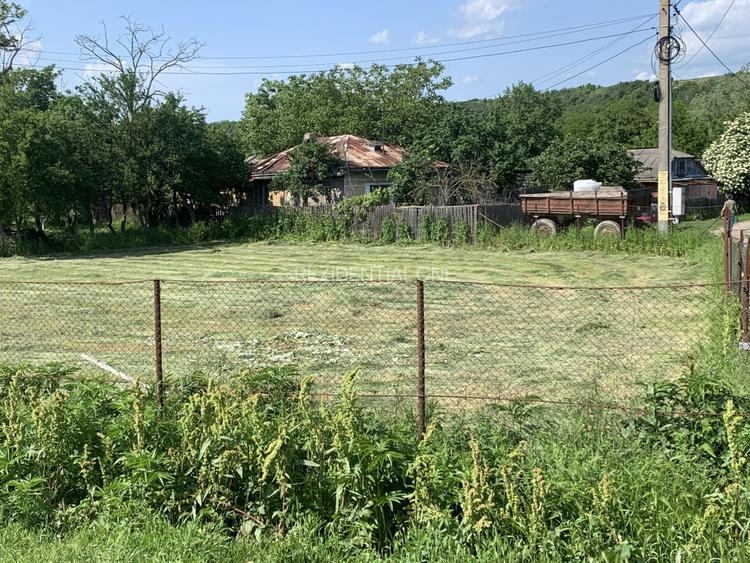 Casă + teren 2600 mp- Com. Negri- scop rezidențial sau industrial - 2