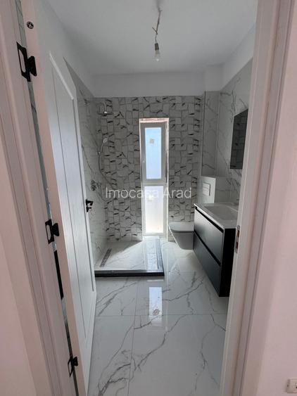 De vânzare apartament 3 camere Open Space Micalaca Arad, Bloc Nou. - 7