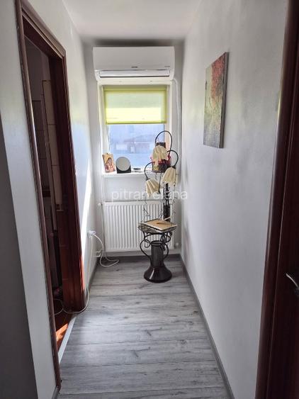 Vilă 4 camere de vânzare in orasul Techirghiol. Casa este compusă din P+1 . La p - 8