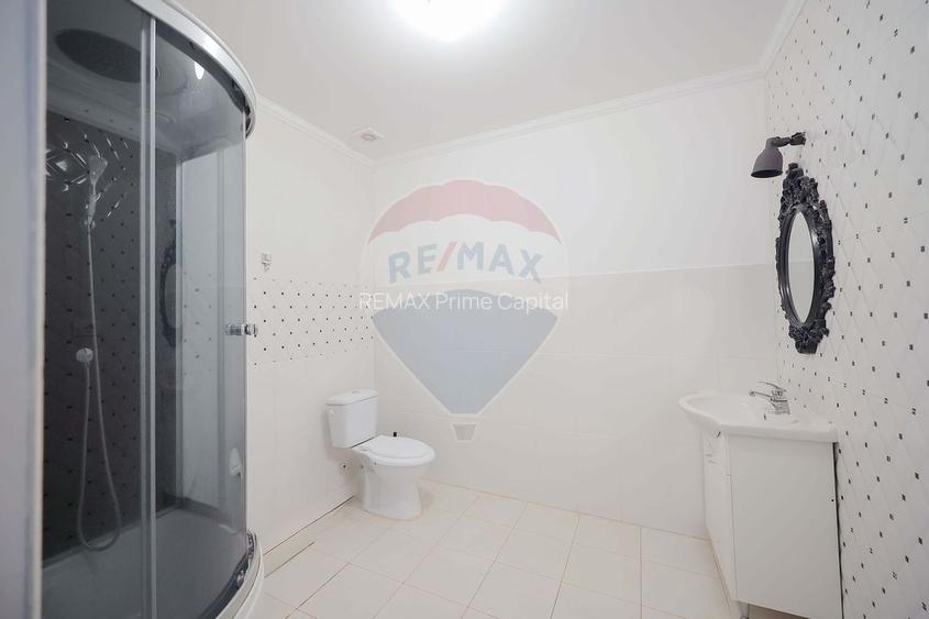 De vânzare Casă/Pensiune în zona Nufărul - Sânmartin - 21