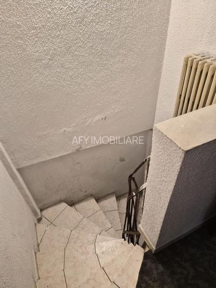 De vânzare Vilă individuala 11 camere curte proprie Parcul Carol - 40
