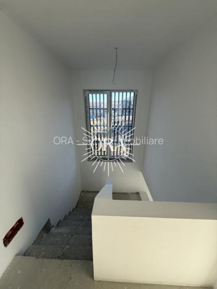 CASA INDIVIDUALĂ  DE VANZARE IN CHINTENI CU TEREN DE 700 MP  - 5