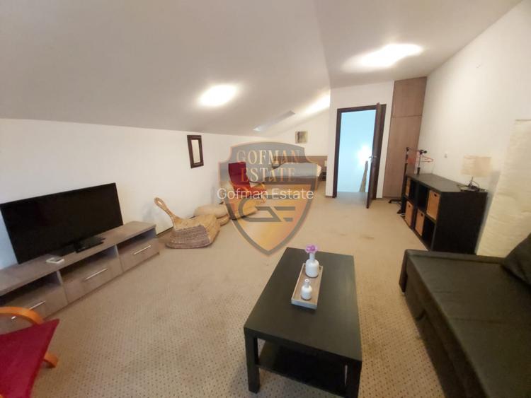 Duplex: P+1+Mansarda: 100mp utili + 100mp curte/parcare , Mamaia Nord, Papaya - 9