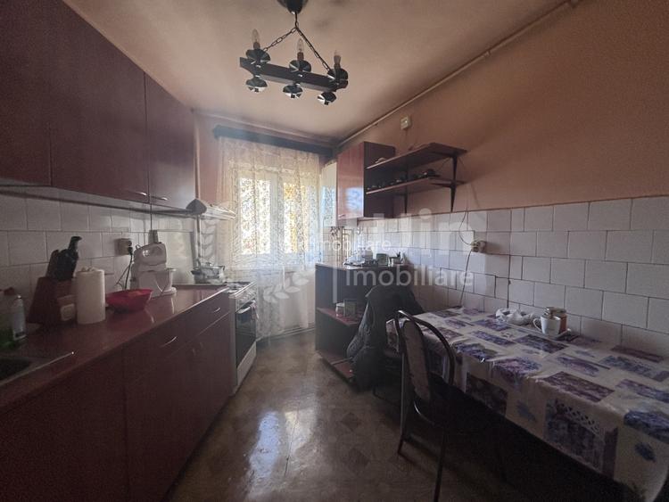 Apartament 4 camere | 80mp | Etaj 3/10 | Decomandat | Zona Primaverii - 5