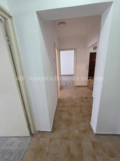 Ap. 3 cam. dec. Tineretului - Al. Tohani - 4