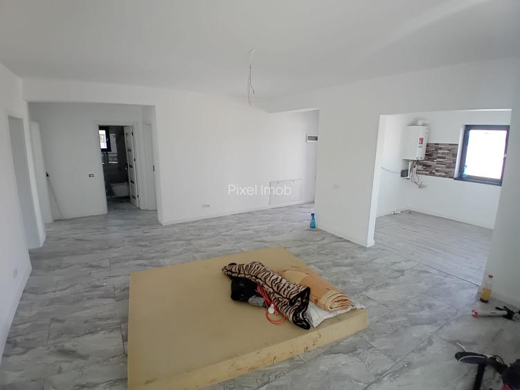 Casa 4 cam , 2 bai | Placa beton la pod | Teren 400mp ! 5 min Primarie - 10